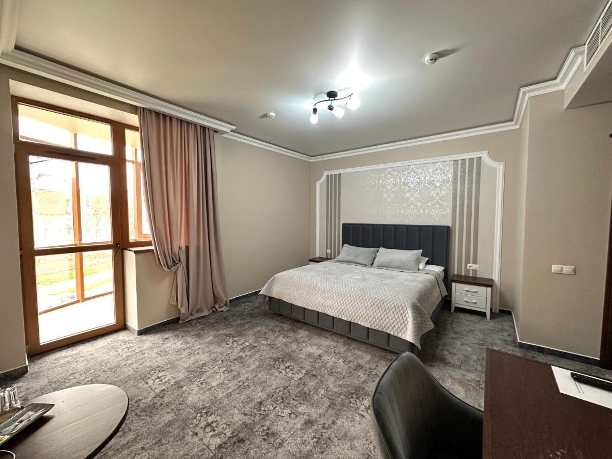 צ'יסינאו Villa Acaem מראה חיצוני תמונה